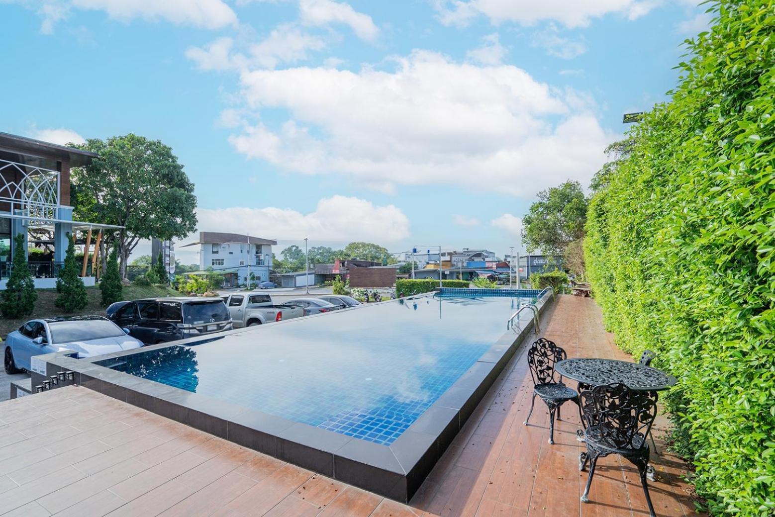 Nutchana Hill Boutique Hotel Hat Yai Exterior photo